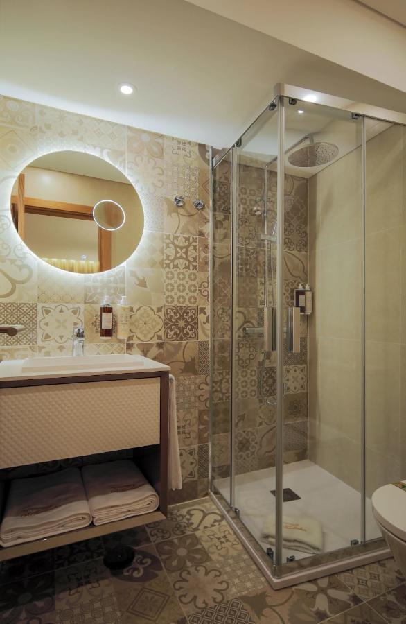 A Tendinha - Guest House เปโซดาเรกวา ภายนอก รูปภาพ
