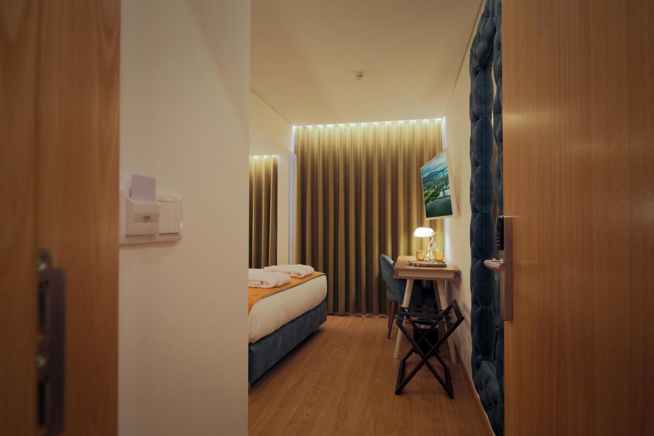 A Tendinha - Guest House เปโซดาเรกวา ภายนอก รูปภาพ