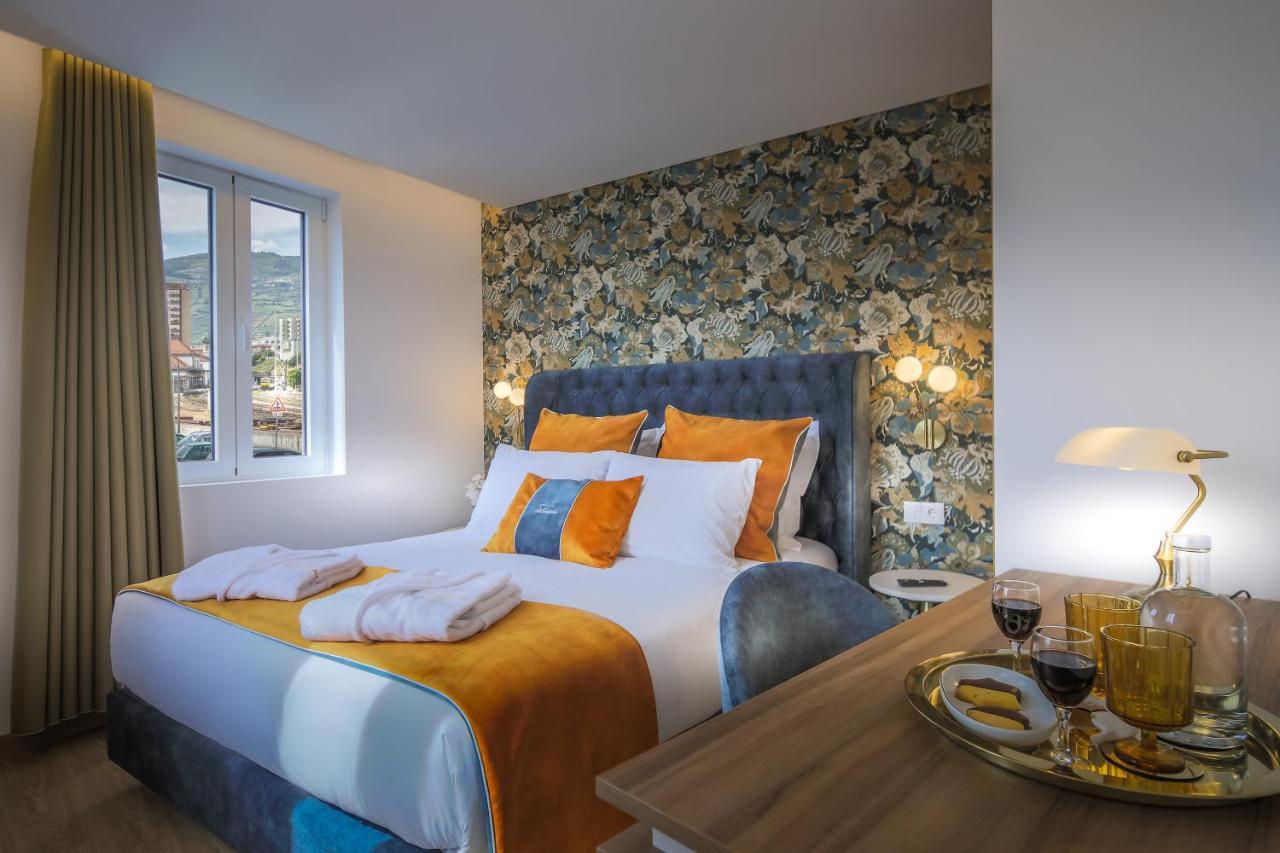 A Tendinha - Guest House เปโซดาเรกวา ภายนอก รูปภาพ